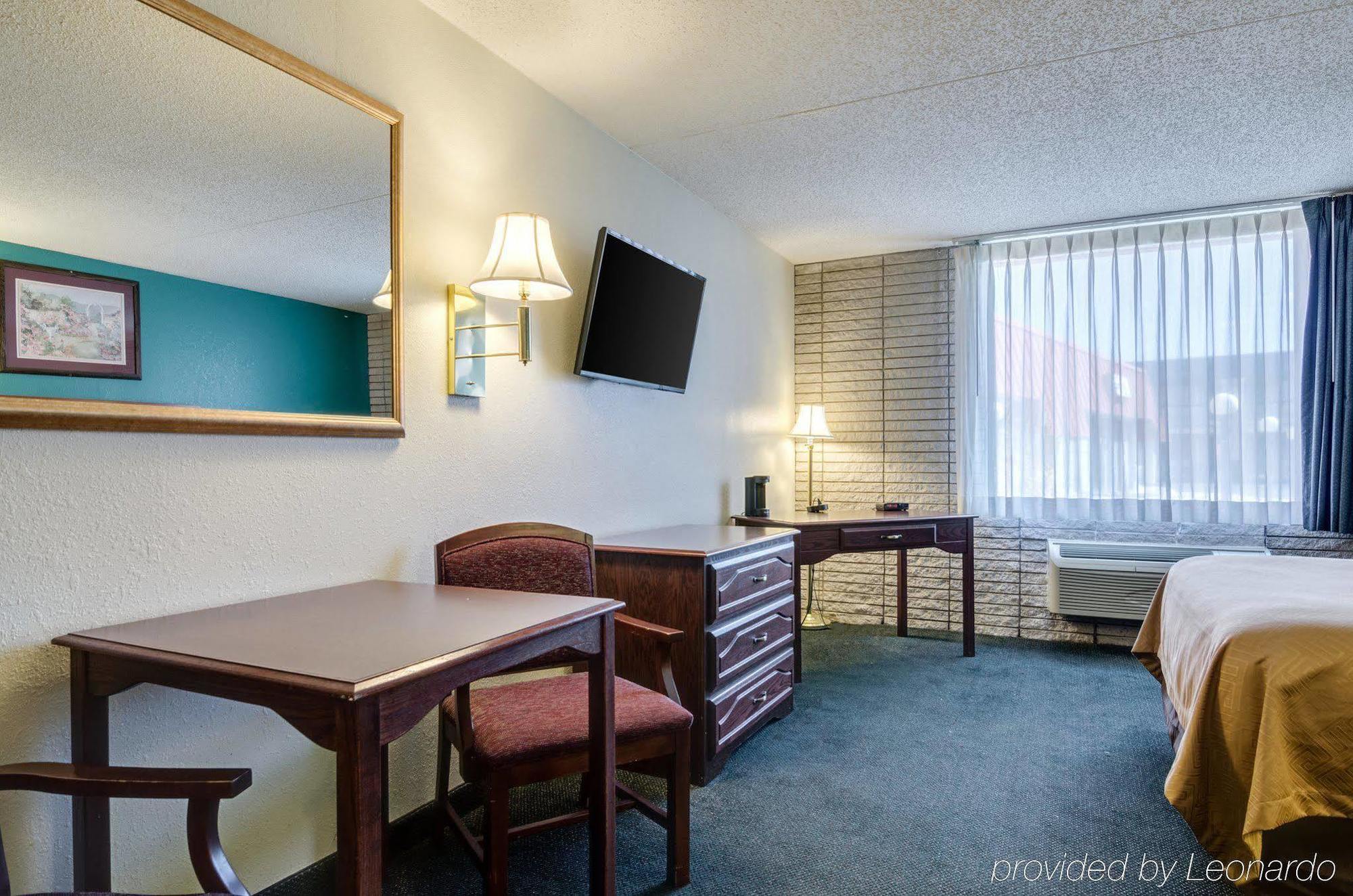 Americas Best Value Inn Salina Ngoại thất bức ảnh